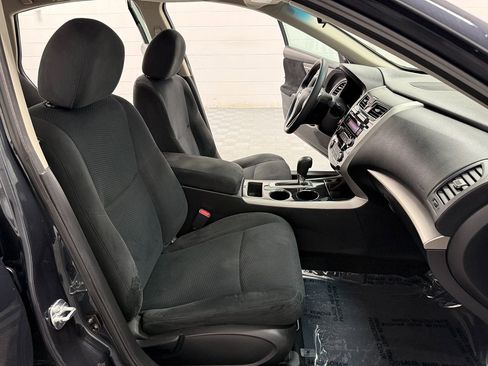 Used 2014 Nissan Altima 2.5 S FWD image 14