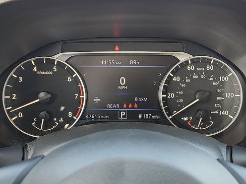 Used 2025 Nissan Altima 2.5 SV FWD image 11