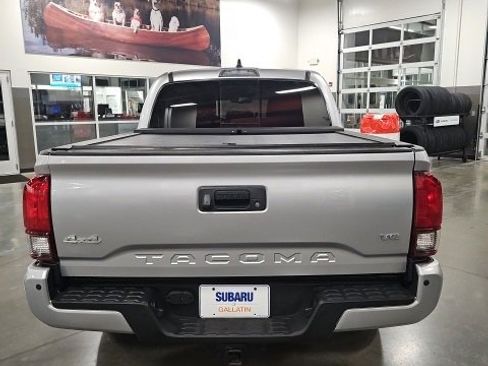 Used 2023 Toyota Tacoma SR5 image 7