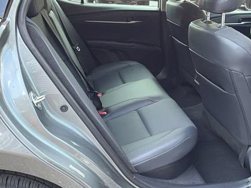 Used 2025 Toyota Camry XLE FWD image 15
