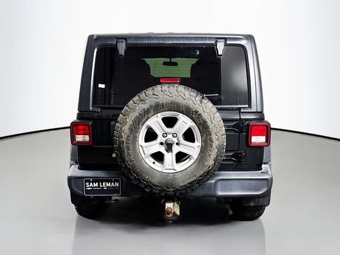 Used 2018 Jeep Wrangler Unlimited Sport S image 6