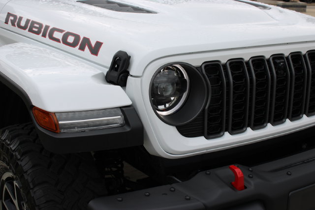 Used 2026 Jeep Gladiator Rubicon AWD/4WD image 5