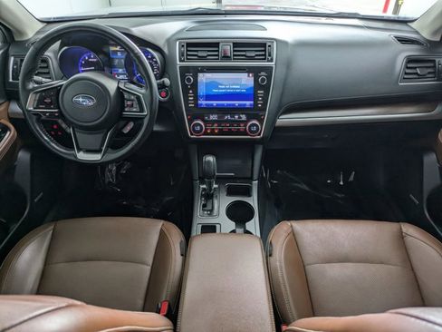 Used 2019 Subaru Outback 2.5i Touring image 16