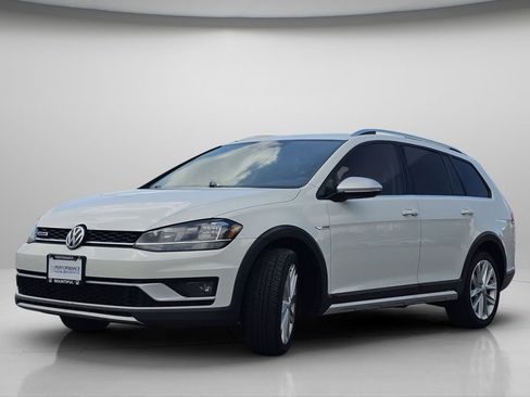 Used 2018 Volkswagen Golf Alltrack S AWD/4WD image 18