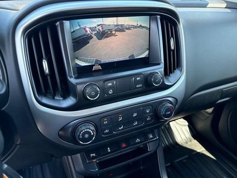 Used 2021 Chevrolet Colorado LT w/ Fleet Safety Package RWD image 15
