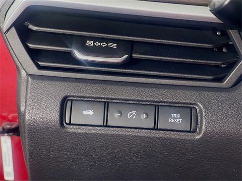 Used 2023 Nissan Altima 2.5 SV image 11