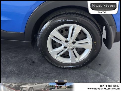 Used 2024 Nissan Kicks S FWD image 6