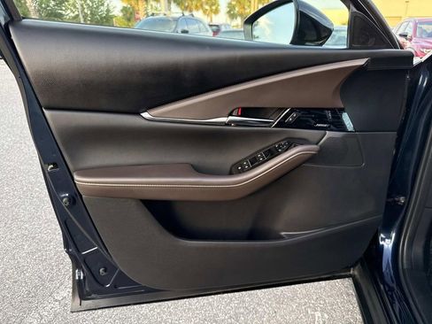 Certified 2025 MAZDA CX-30 2.5 Turbo w/ Premium Plus Pkg image 22