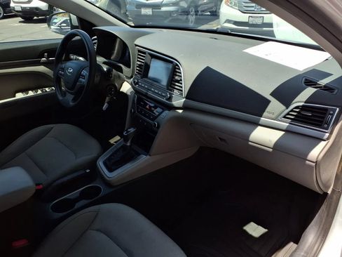 Used 2018 Hyundai Elantra SEL FWD image 23