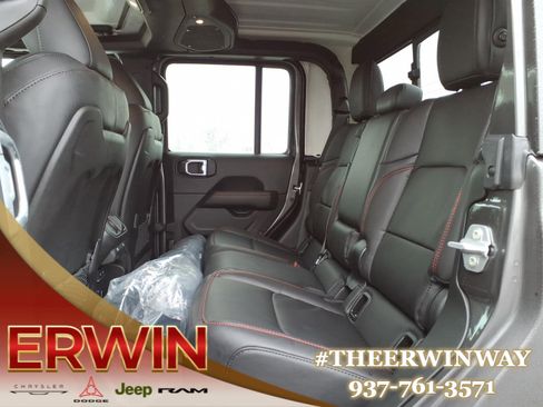 New 2026 Jeep Gladiator Rubicon w/ Steel Bumper Group image 13