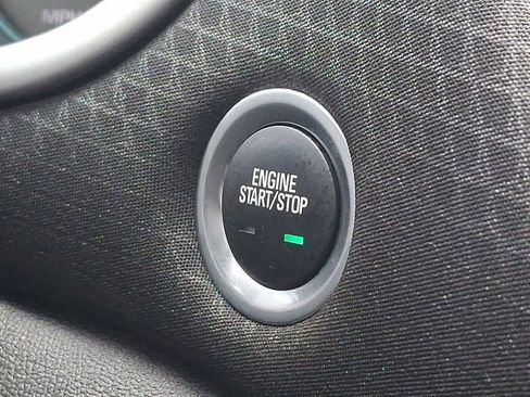 Used 2024 Chevrolet Malibu LT image 23