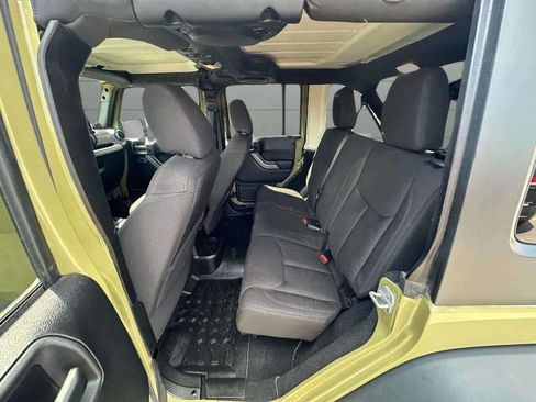 Used 2013 Jeep Wrangler Unlimited Sport image 30