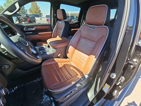 Used 2024 GMC Sierra 1500 Denali Ultimate AWD/4WD image 17