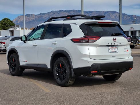 New 2026 Nissan Rogue SV image 4