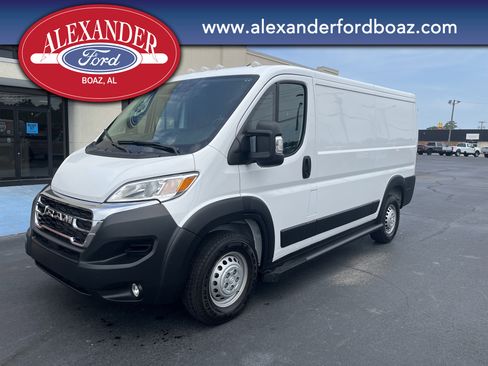 Used 2025 RAM ProMaster 2500 w/ U-Haul Equipment Group FWD image 1