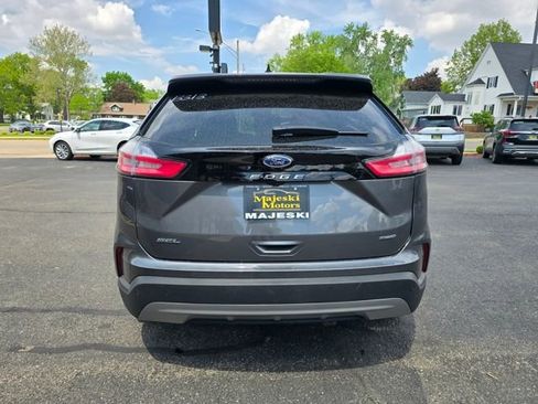 Used 2024 Ford Edge SEL image 5