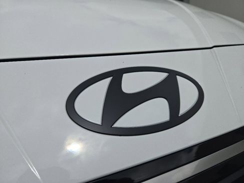 New 2026 Hyundai Elantra N FWD image 21