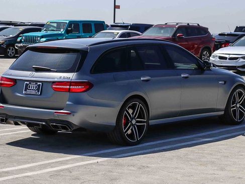 Used 2020 Mercedes-Benz E 63 AMG S image 4