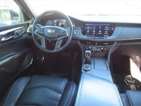Used 2020 Cadillac CT6 Luxury image 12
