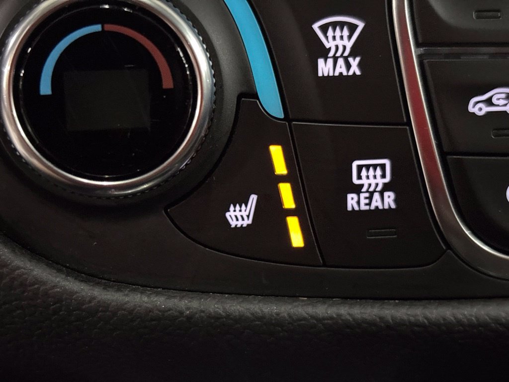 Used 2024 Chevrolet Equinox LT w/ LPO, Floor Liner Package AWD/4WD image 33