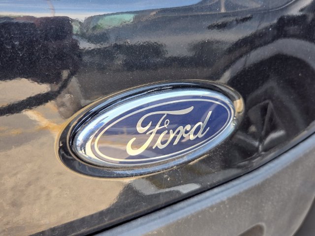 Used 2023 Ford Transit 350 XLT RWD image 12