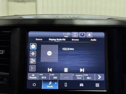 Used 2023 RAM 2500 Tradesman AWD/4WD image 32