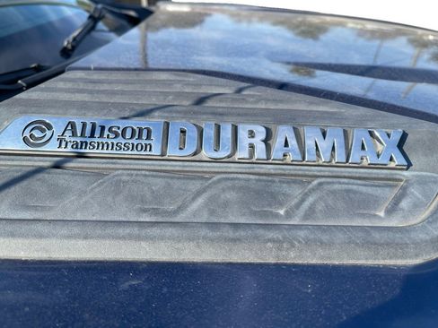 Used 2023 Chevrolet Silverado 2500 LT w/ Texas Edition image 21