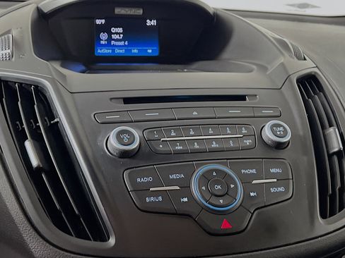 Used 2017 Ford Escape SE FWD image 27