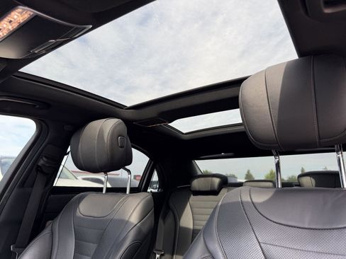 Used 2020 Mercedes-Benz S 560 Sedan image 13