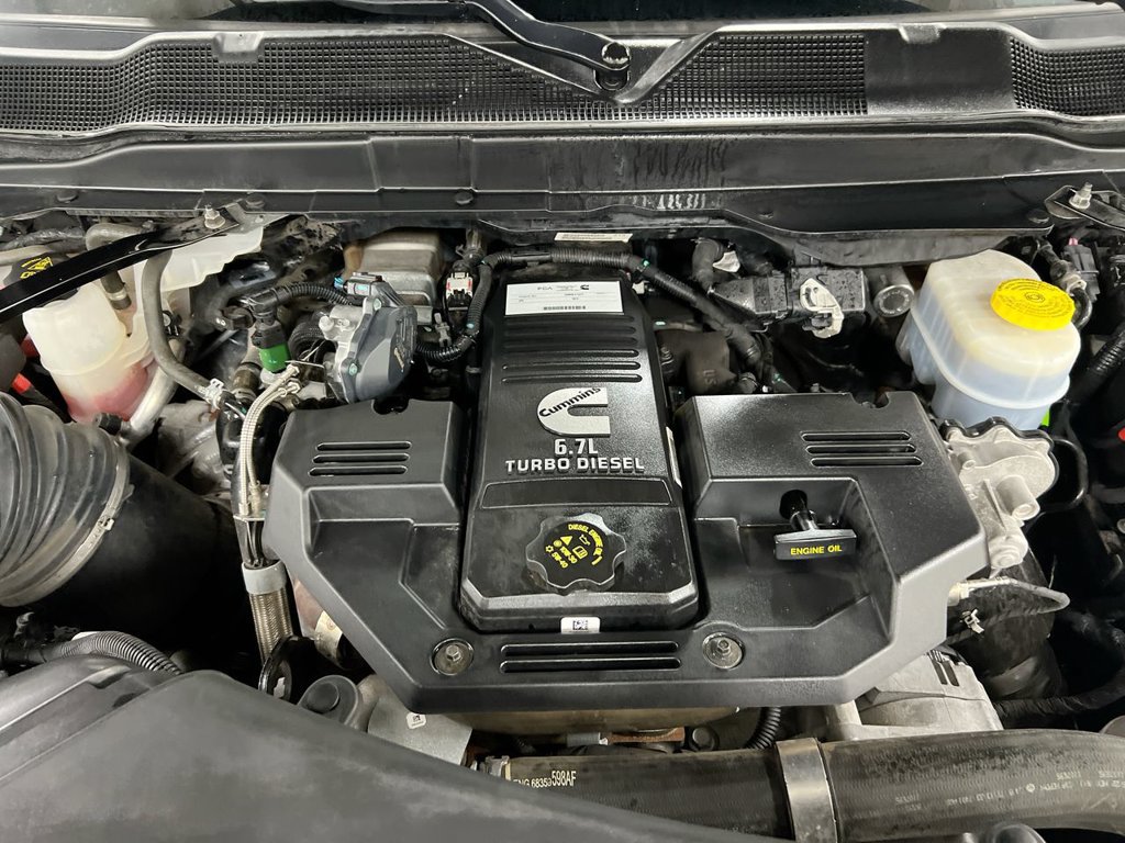 Used 2022 RAM 2500 Limited AWD/4WD image 26