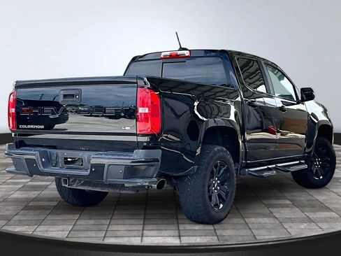 Used 2021 Chevrolet Colorado Z71 w/ Z71 Midnight Edition RWD image 5