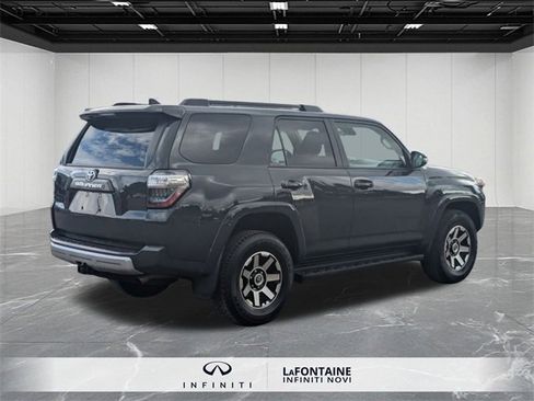 Used 2024 Toyota 4Runner TRD Off-Road Premium image 5