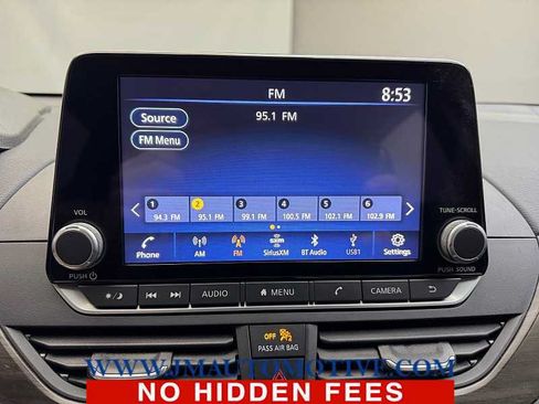 Used 2023 Nissan Altima 2.5 SV AWD/4WD image 22
