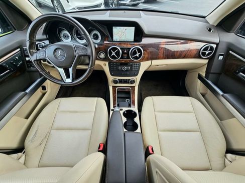 Used 2015 Mercedes-Benz GLK 350 4MATIC image 28