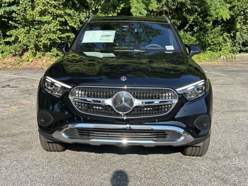 New 2027 Mercedes-Benz GLC 300 image 3