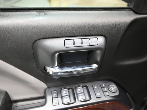 Used 2018 GMC Sierra 1500 SLT image 28