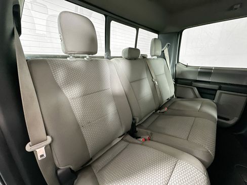 Used 2019 Ford F150 XLT w/ Equipment Group 302A Luxury AWD/4WD image 25