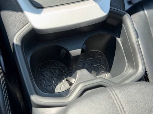 Used 2020 Toyota RAV4 XLE Premium AWD/4WD image 21