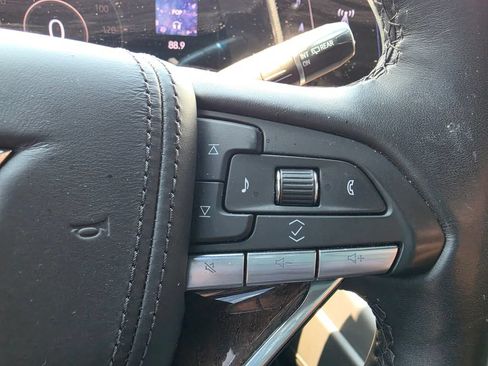 Used 2022 Cadillac Escalade Sport Platinum AWD/4WD image 20