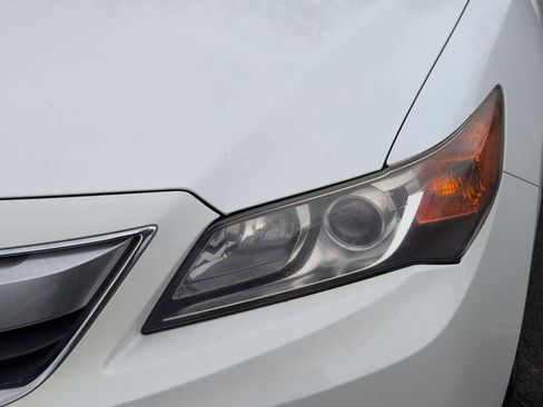 Used 2013 Acura ILX w/ Technology Package image 11