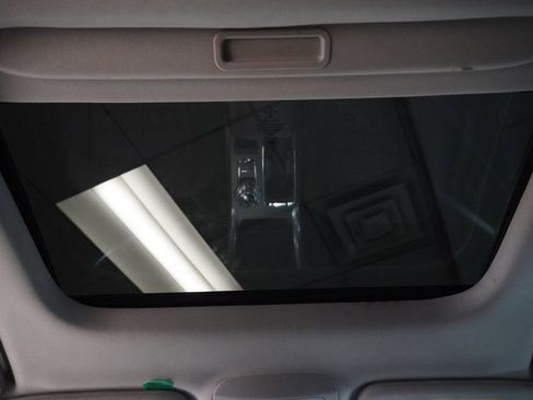 Used 2020 Ford Fusion SE image 11