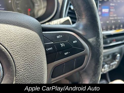 Certified 2019 Jeep Cherokee Limited AWD/4WD image 19