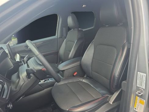 Used 2023 Ford Escape ST-Line w/ Tech Pack #1 AWD/4WD image 9