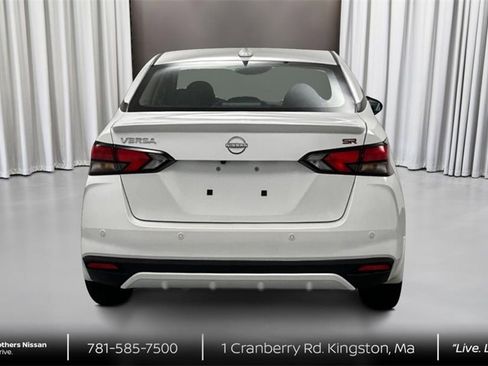 New 2025 Nissan Versa SR w/ Trunk Package image 6