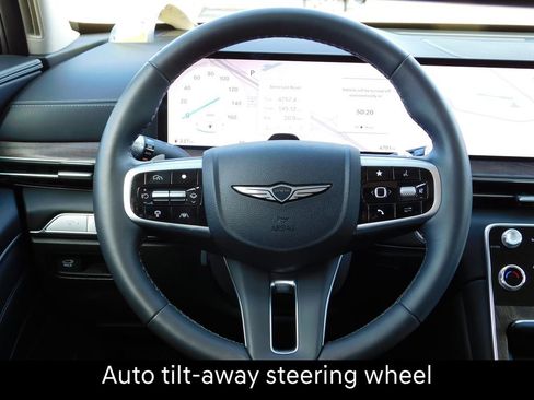 Used 2025 Genesis GV80 3.5T Advanced image 20