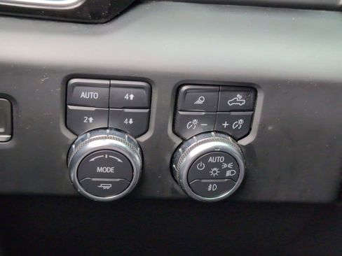 Certified 2024 GMC Sierra 1500 Denali w/ Technology Package AWD/4WD image 16