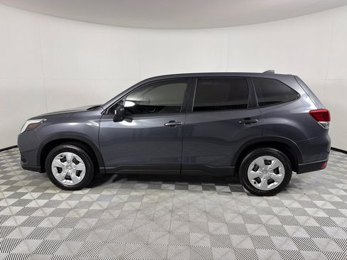 Used 2022 Subaru Forester AWD/4WD image 8