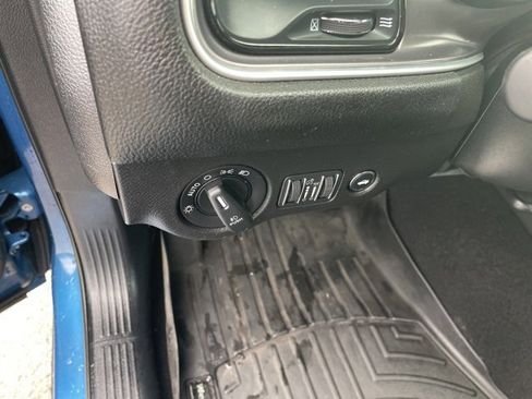 Used 2021 Dodge Challenger R/T w/ Blacktop Package image 22