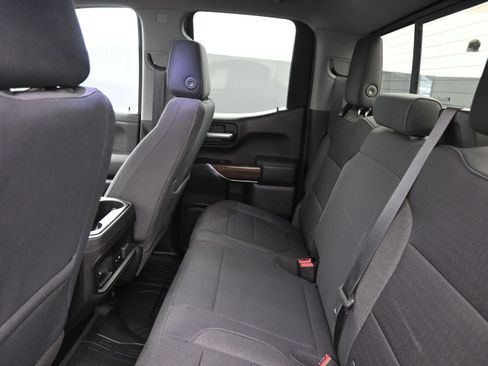 Used 2019 Chevrolet Silverado 1500 RST AWD/4WD image 15