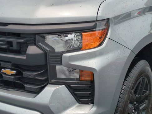 Used 2024 Chevrolet Silverado 1500 Custom RWD image 6